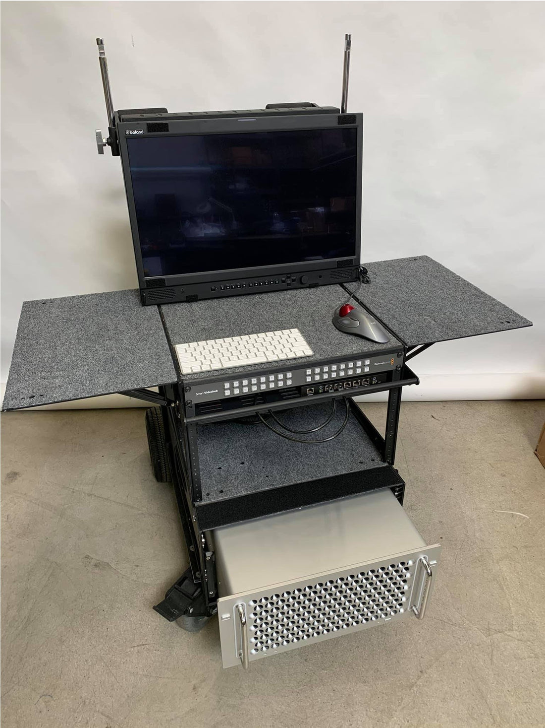 Mac Pro Shock-Mount Enclosure
